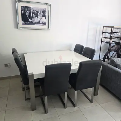 8 Seater Dining Table x 6 chairs