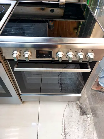 Whirlpool latest model electric ceramic 4 hobs stove oven fan cooking range 60x60 freestanding