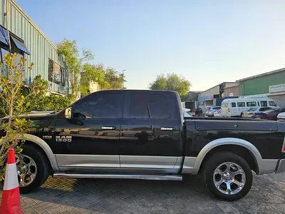 Dodge Ram 1500 Laramie 2014 | American Specs | Well Maintained