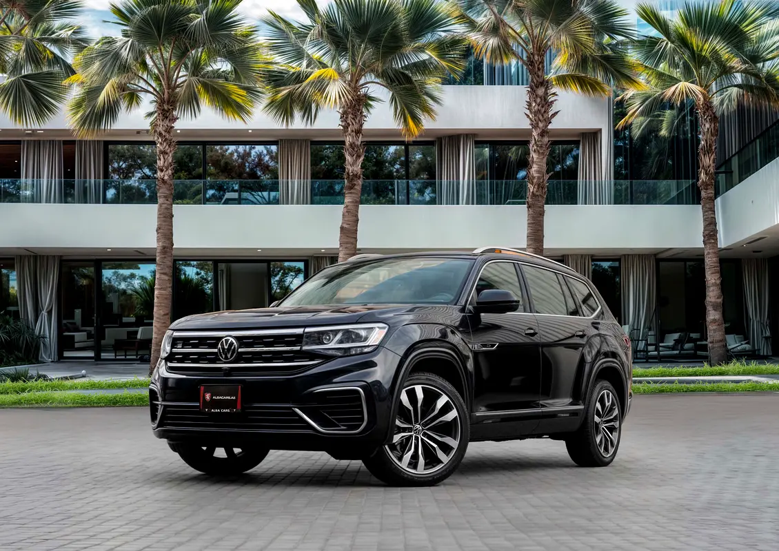 Volkswagen Teramont 2022 — photo 1 of 15
