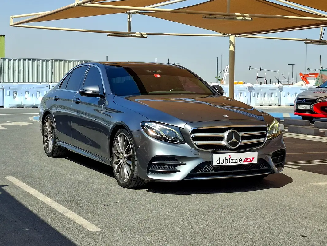 Mercedes-Benz E-Class 2017 — photo 1 of 16