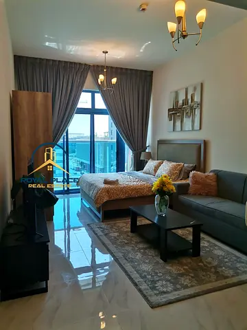Luxury Living in a Fully Furnished Studio Apartmen