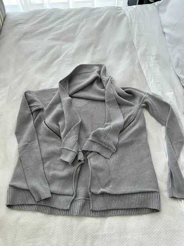 LULULEMON wrap cardigan SIZE 6