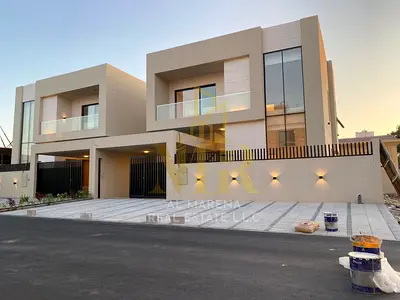 A once-in-a-lifetime opportunity to own your dream villa! Enjoy luxury and comfort in a sophisticated, modern villa strategically located in Al Zahia,