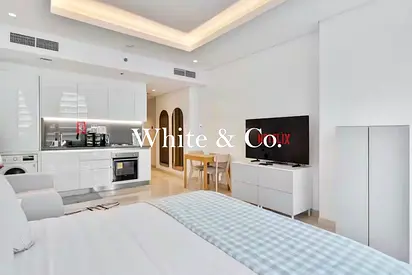 Exclusive | Spacious Layout | Park View