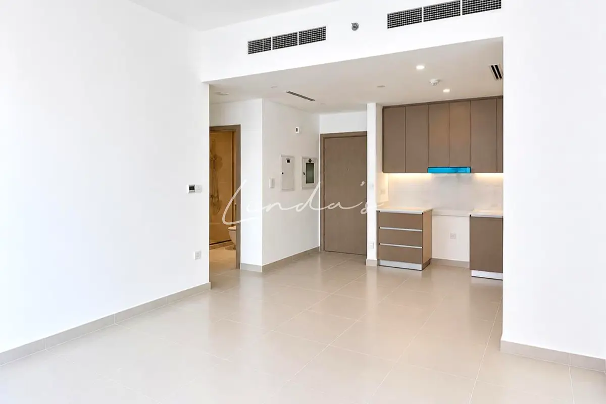 Newly HO Unit | Chiller Free | Near Park and Mall