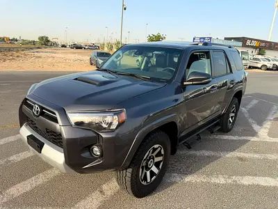 2021 Toyota 4RUNNER — фото 3
