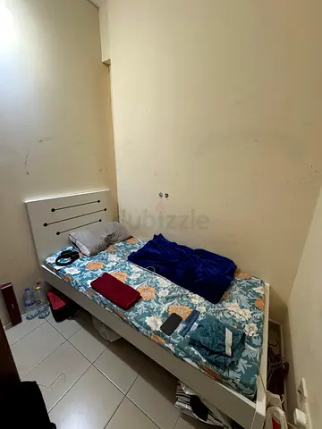 Fully Closed Partition For Rent Al Nadha 2 Dubai