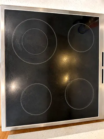Electric induction top
