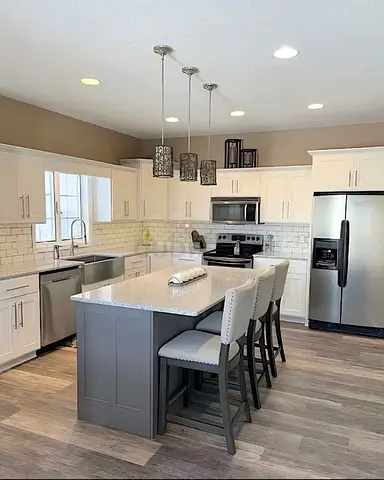 Modern Kitchen with Island and Bar Stools - White Cabinets, Granite Counter