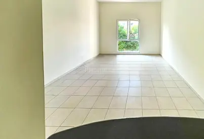 Spacious Studio | Unfurnished | Close to pavillon