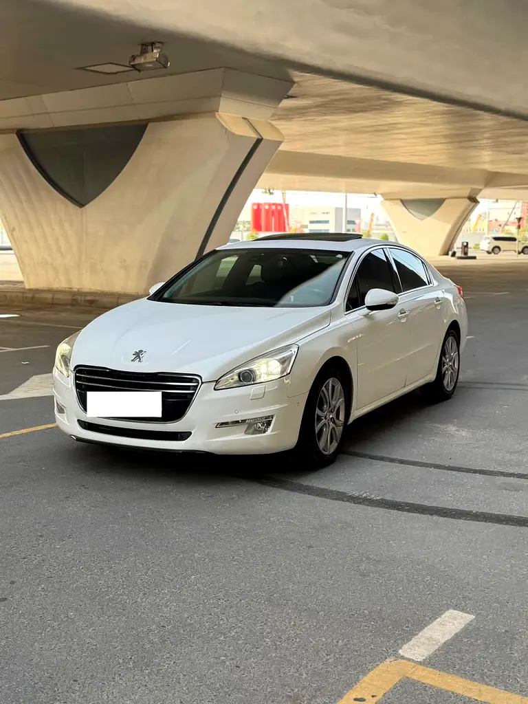Peugeot 508 2014 — photo 1 of 14