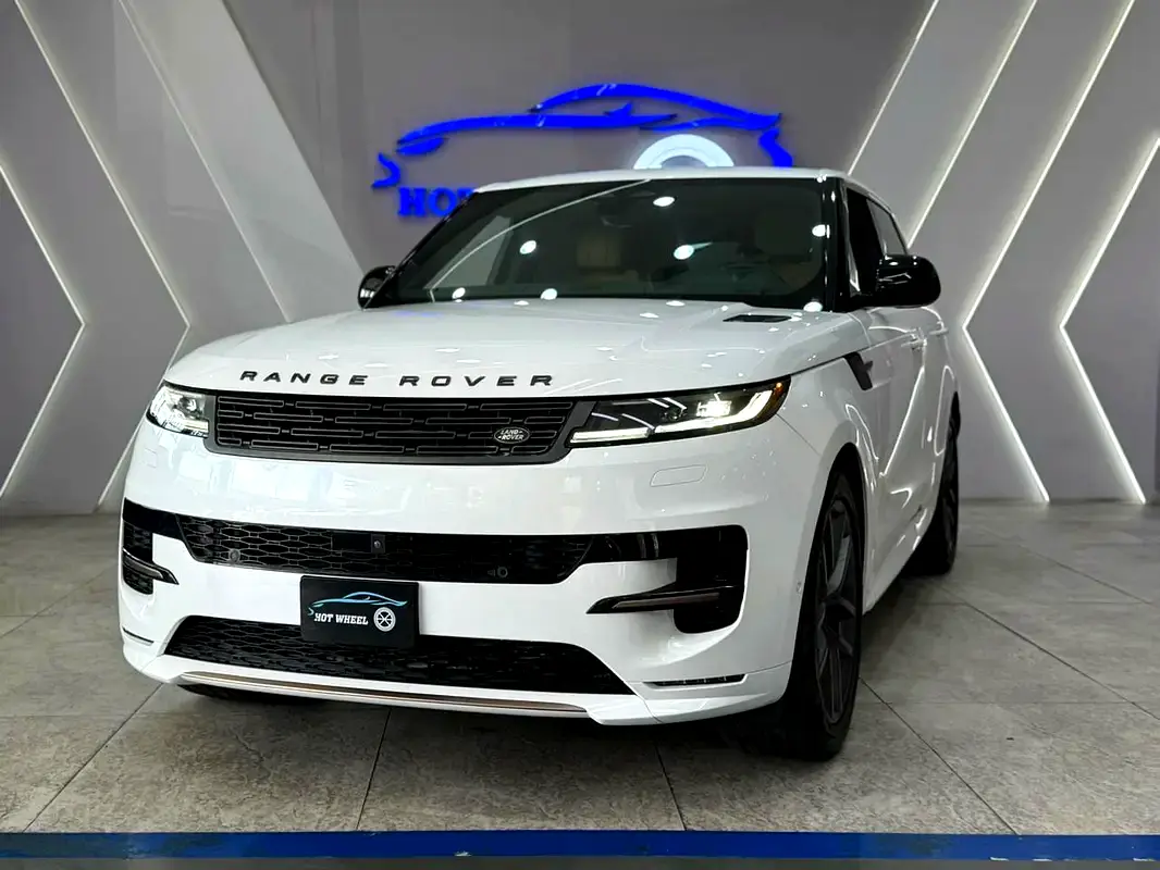 Land Rover Range Rover Sport 2024 — photo 1 of 13
