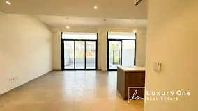 Luxury Park-Facing | Corner Unit | Single Row