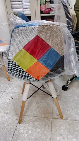 Fabric Dining Accent Chair with Wooden Legs