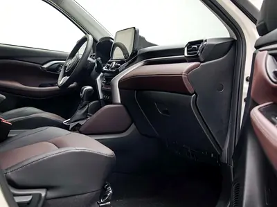 Toyota Urban Cruiser GLX, миниатюра 10