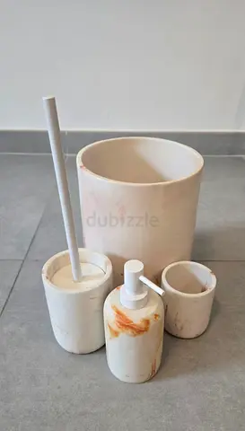 Bathroom Accessory Set