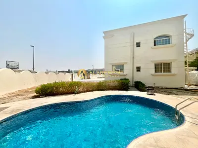 SPACIOUS 5-BR WITH POOL GARDEN