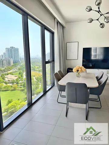 Park-Front Trophy Unit | High Floor | Rare
