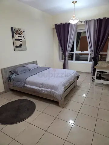 Fully Furnished Spacious Executive Room available! All inclusive!