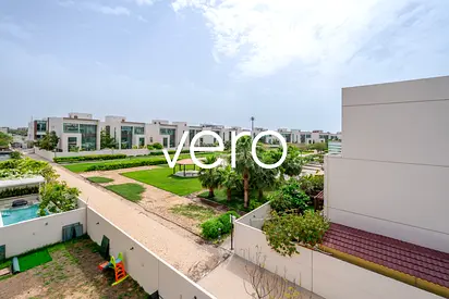 Vastu | Immaculate Condition | Vacant
