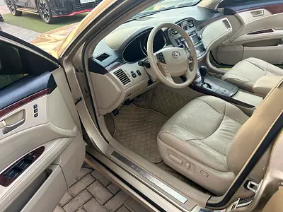 صورة 7 لـ 2011 Toyota AVALON