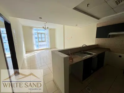 DISTRESS SALE | Royal Residence 2 | Pool & City View | Unfurnished