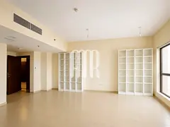Single Row 3BR Villa | Large Plot | Quiet Cul-de-Sac