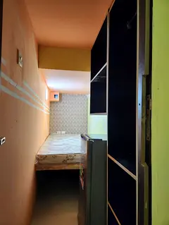 Partition Room available for ladies near emirates tower metrostation
