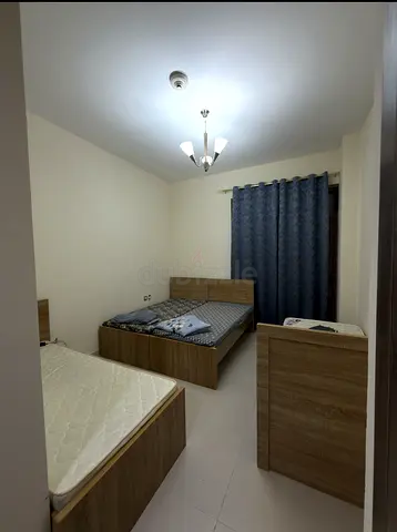 Female bed space -Burjuman