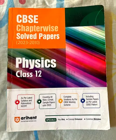 CBSE Chapterwise Solved Papers Physics Class 12 (2023-2010) - Arihant