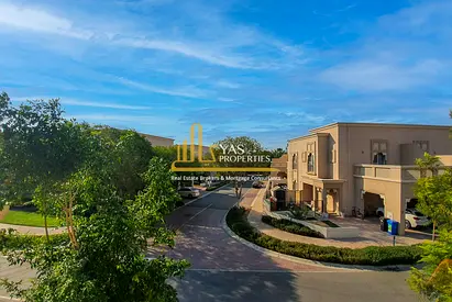 5BR Independent Villa| Corner Plot | Large Garden