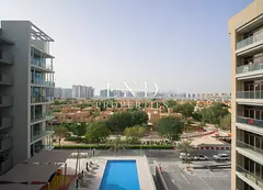 Villa View | Vacant | Upgraded | Large Layout