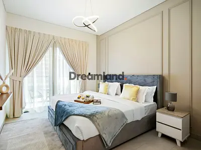 Sophisticated 1 Bed + Study | Fully Furnished