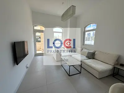 RENOVATED | LUXURY | COMMUNITY VIEW