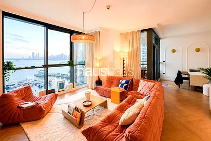 Rare Bespoke Interiors | Upgraded | Creek Views
