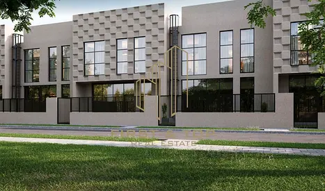 Near Handover | Spacious Townhouse | Freehold