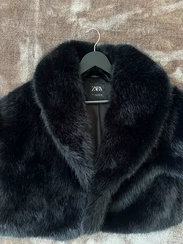 ZARA Black Faux Fur Coat - Size M