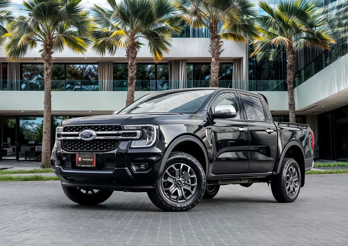 Ford Ranger 2025 — photo 1 of 14