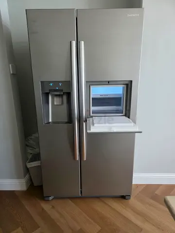 Daewoo Side By Side Refrigerator with Built-in Pump