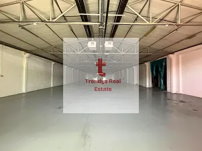 13,400 SQFT WAREHOUSE FULLY FITTED OFFICE WITH AC