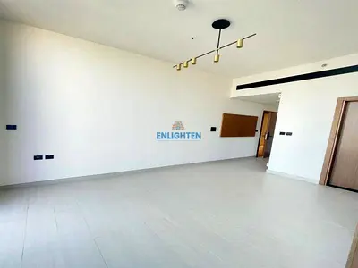 Semi-Furnished Studio | High Floor | Ready to Move