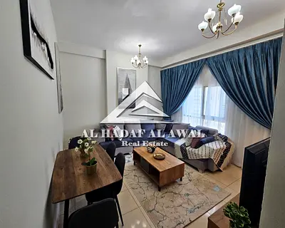 شقة غرفة وصالة / مفروشة بالكامل / مع انترنت مجاني