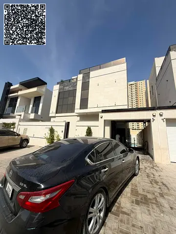 🏡 Luxury Classic Villa with Private Swimming Pool – For Sale