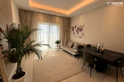 Furnished High Quality| Big Layout | Close to Exit