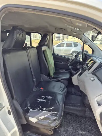 Toyota Hiace 2023 Japanese Specs - Reliable Commercial Van