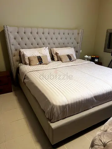 Tufted King Size Bed with Upholstered Headboard and Footboard - Light Beige 180x200cm