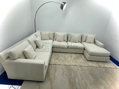 Like new condition cratebarrel Ushape sofa