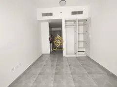 30 Days Free|| Luxury And Specious|| Apartment Available With Balcony
