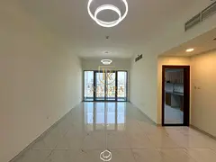 2 BHK I GOOD VIEW I NEAR TO METRO